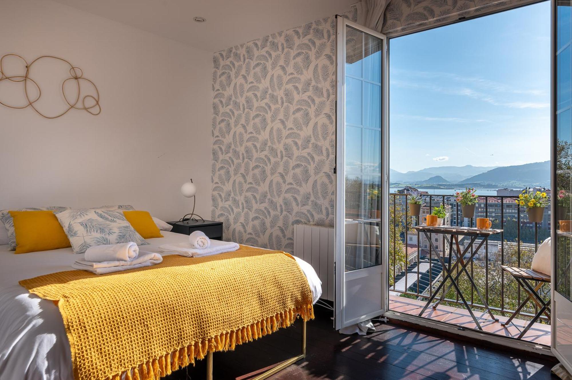 Apartamento En El Corazon De La Ciudad Junto A Las Estaciones Santender Kültér fotó